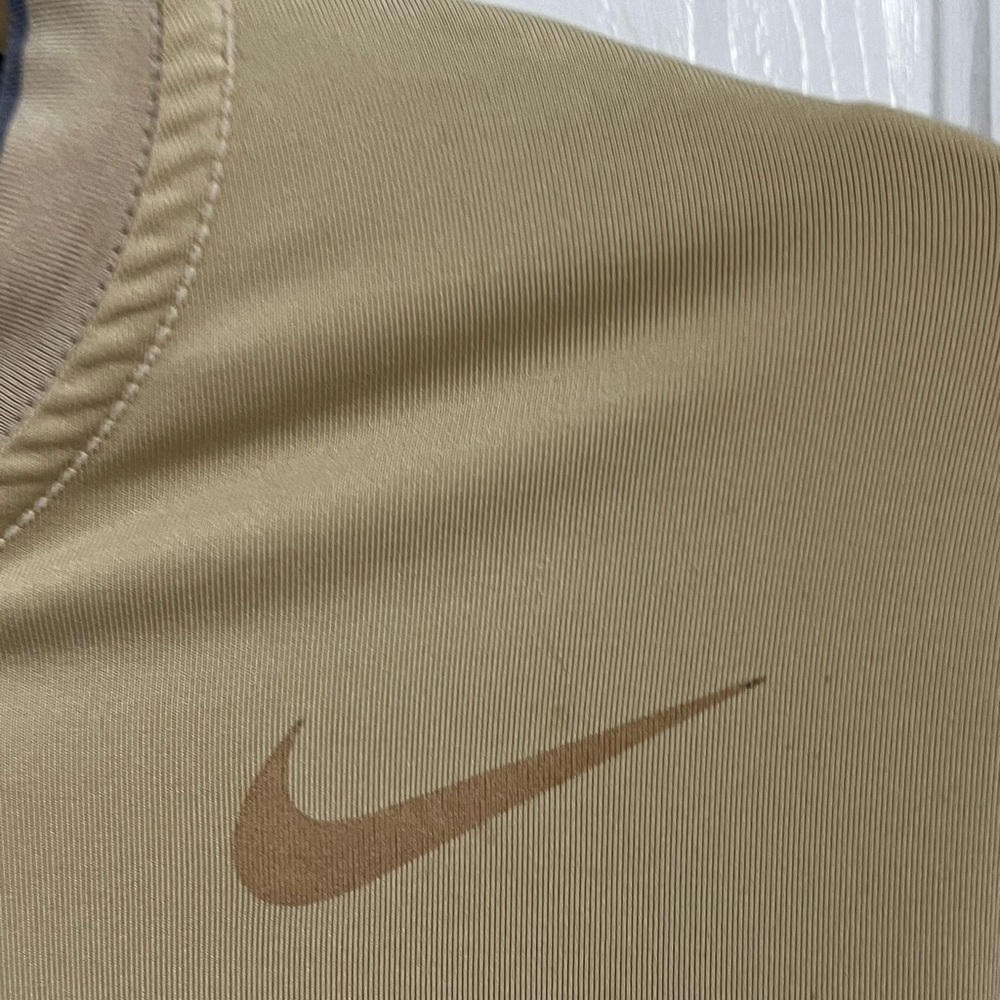 NIKE PRO -tight fit -beige shirt- size XL - Picture 3 of 13